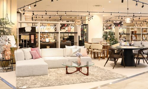 横浜で夏のソファを選ぼう！お部屋が涼しい印象になるソファの特徴とは？